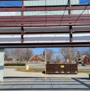 Mahoning Avenue Dollar Tree (27)