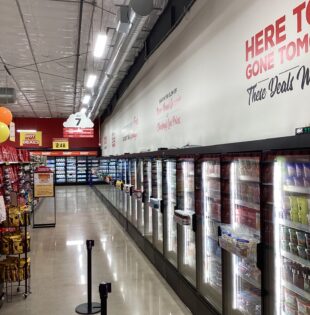 Lorain OH Grocery Outlet Grand Opening (7)